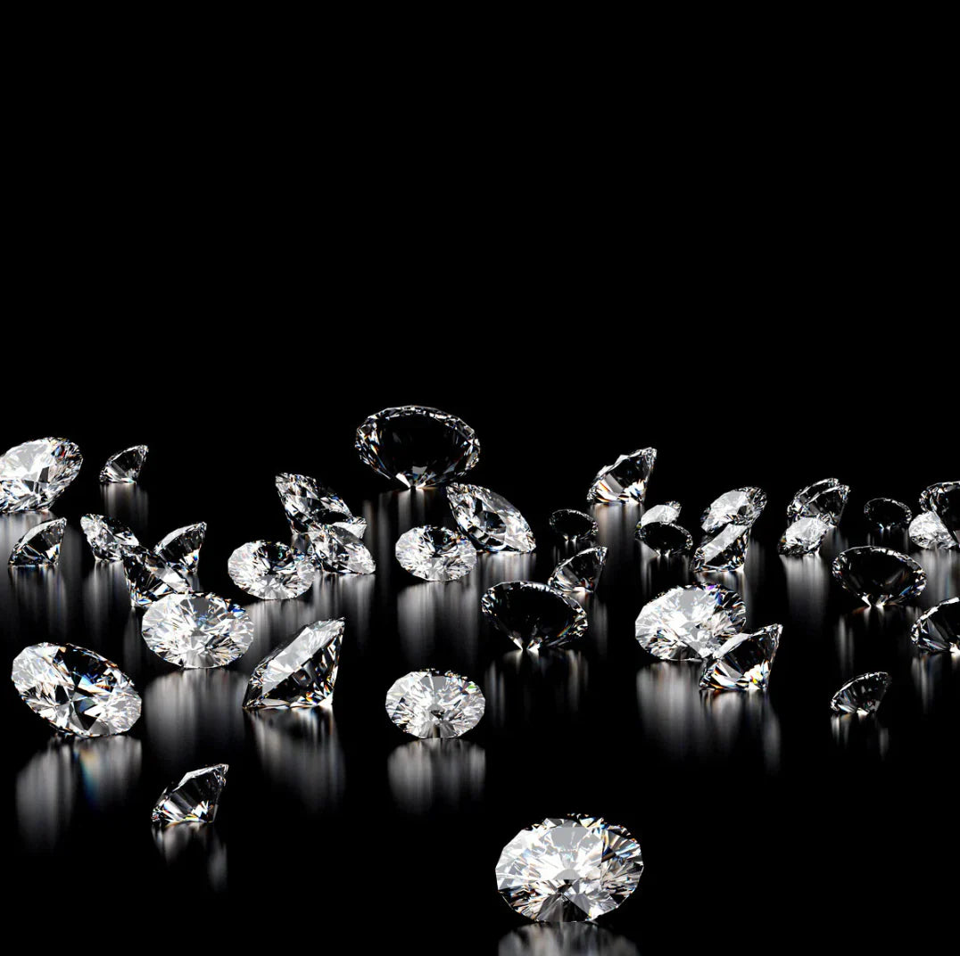 Orecchini Eleganti con Diamanti a Roma: L'Eccellenza Artigianale di Atelier Diamanti
